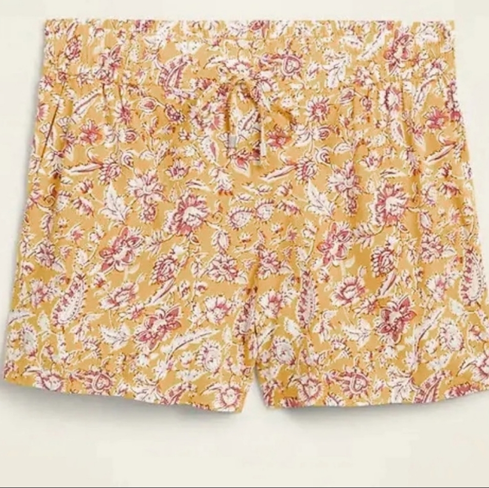 Old Navy Yellow Drawstring Pull on Shorts